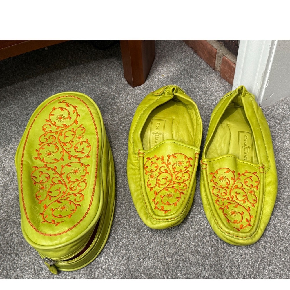 Cole Haan Lime Green Leather Embroidered Travel Ballet Flats Pouch Set 10 B